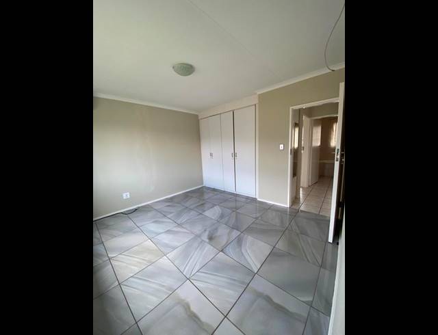 2 BEDROOM PROPERTY TO RENT IN VORNA VALLEY